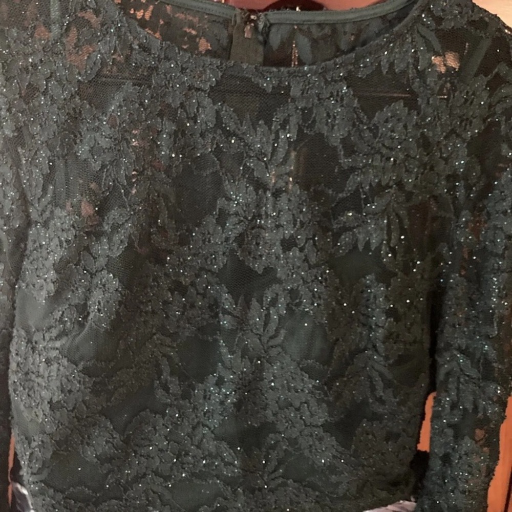 City Vibe Long-Sleeve Lace Top w/ Floral Print Skirt Two-Piece Dress Green Sz 13 - Picture 6 of 12